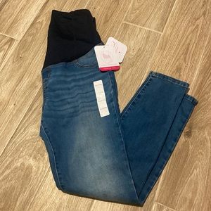 Maternity jeans